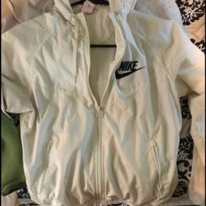 Nike windbreaker